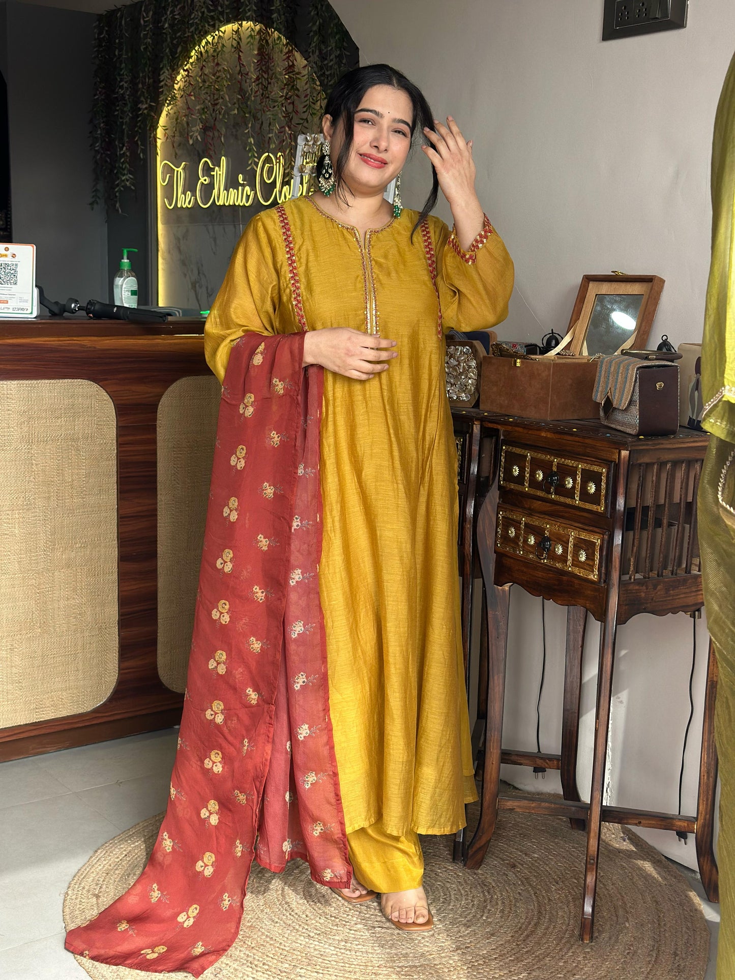 Mull chanderi suit set