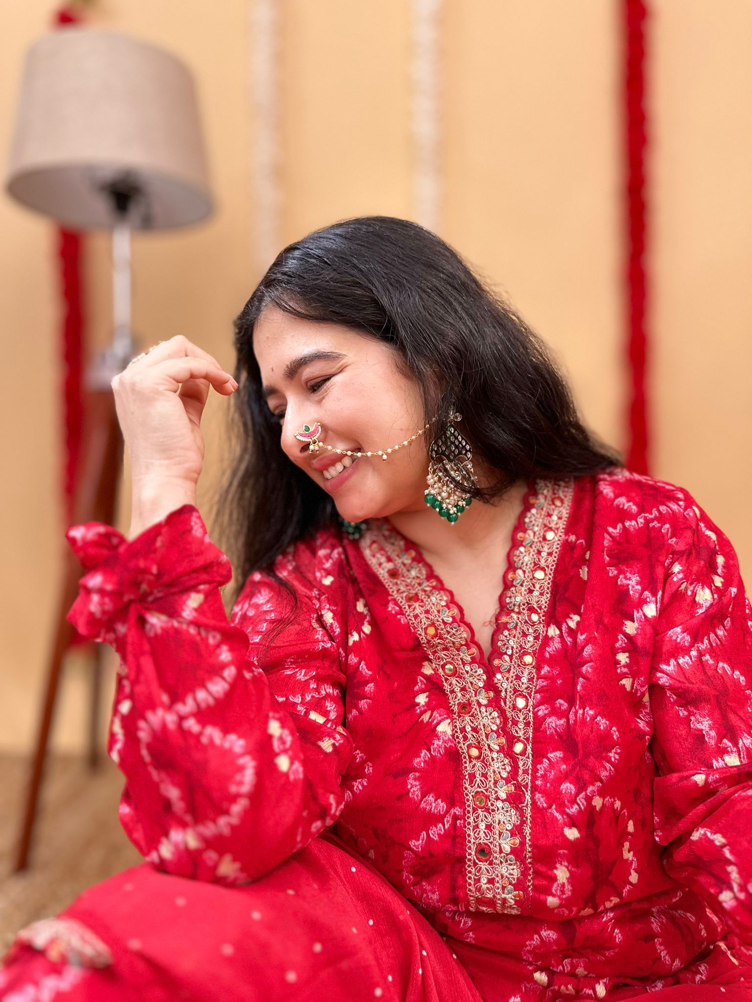 Vaani Kapoor'S Champagne Ethnic Ensemble: A "Mandala Murders" Preview - lv89smv